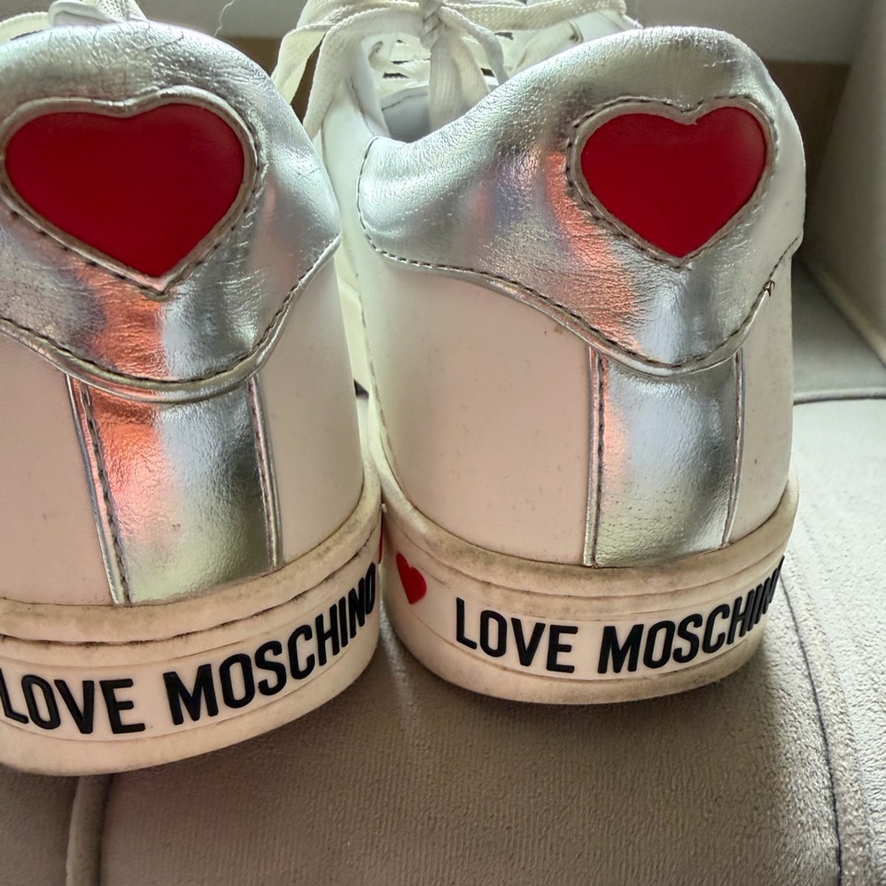 Love Moschino women Red Heart Silver and White Sneakers